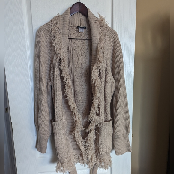 NWOT Venus cable knit cardigan - Picture 3 of 7